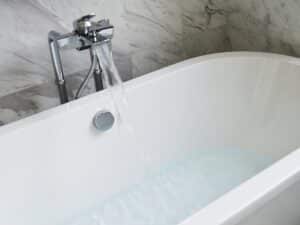 6 Ways To Take Care Of Your Reglazed Bathtub In San Diego.